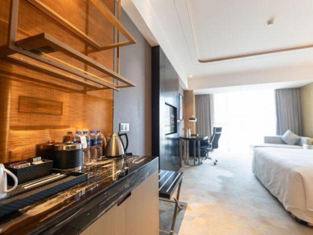 The Qube Hotel Jingzhou Exteriör bild