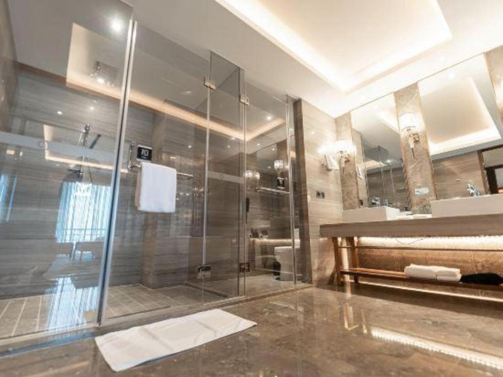 The Qube Hotel Jingzhou Exteriör bild