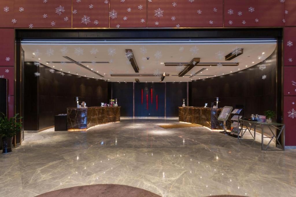 The Qube Hotel Jingzhou Exteriör bild